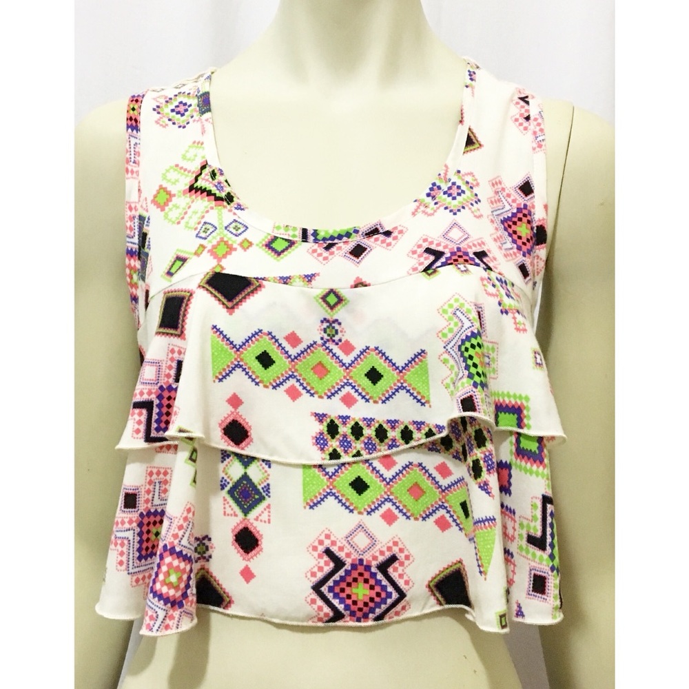 NWOT On Twelfth Small Abstract Ruffle Crop Top